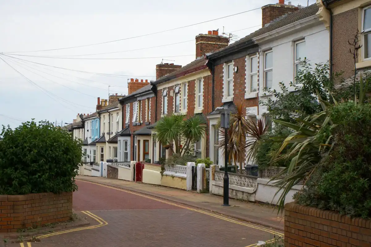 Residential street of terraced houses – residential locksmith Hucknall coverage across the city by Locksmith Hucknall