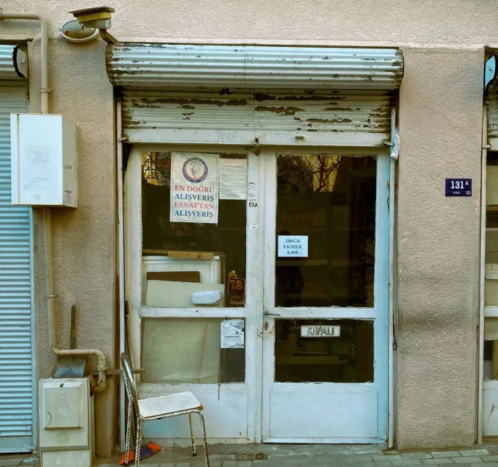 Entrance doors of a small commercial premises – Locksmith Hucknall commercial enquiries, separate from residential locksmith Hucknall services